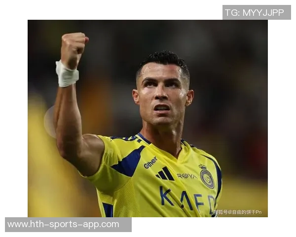 英媒称沙特有意明夏引进B费C罗曾与他沟通 英媒称沙特有意明夏引进B费C罗曾与他沟通