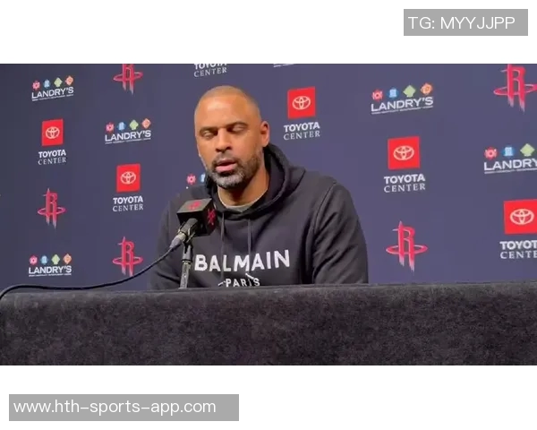 乌度卡称KD被包夹助力队友高效表现中5得11分展现实力 乌度卡称KD被包夹助力队友高效表现中5得11分展现实力