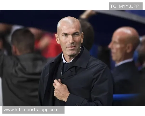 齐达内谈现代足球缺失之处回忆父母为工作从阿尔及利亚迁至法国 齐达内谈现代足球缺失之处回忆父母为工作从阿尔及利亚迁至法国