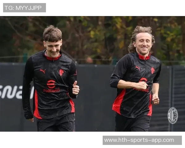 莱奥独自训练备战国脚们周四前全员归队助力米兰