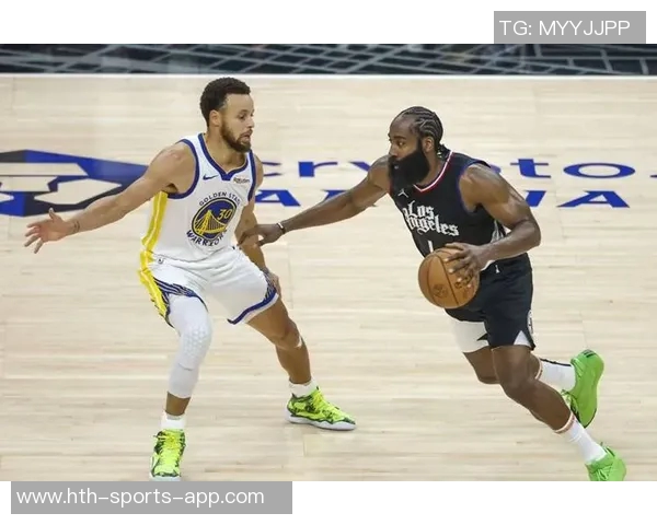 赛季至今三分球命中数排行榜米切尔领衔哈登克尼佩尔并列第三库里位列第六 赛季至今三分球命中数排行榜米切尔领衔哈登克尼佩尔并列第三库里位列第六